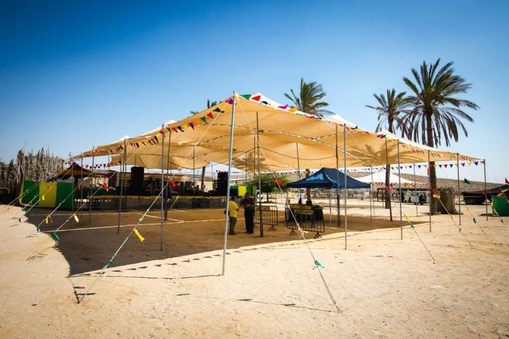 השכרת הצללה לאירוע: פתרונות מקצועיים לאירועי שטח וחתונות בדרום