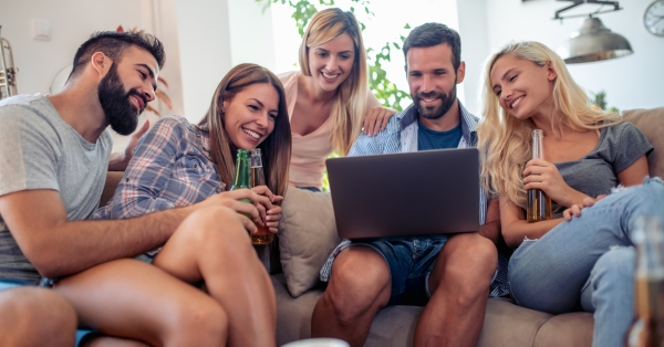 אינטרנט, VPN וזכויות שידור באירועי צפייה: המדריך להישאר חוקיים וליהנות מחיבור יציב